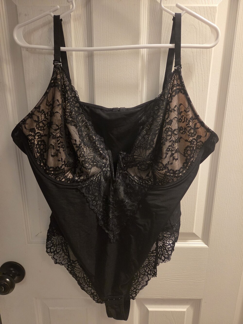 Popilush- Black Lace Bodysuit